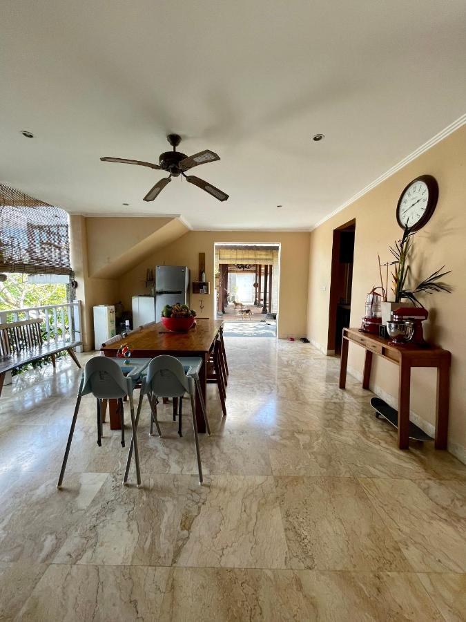 Private Suite In A Kids Friendly Big Shared Villa In Canggu ภายนอก รูปภาพ