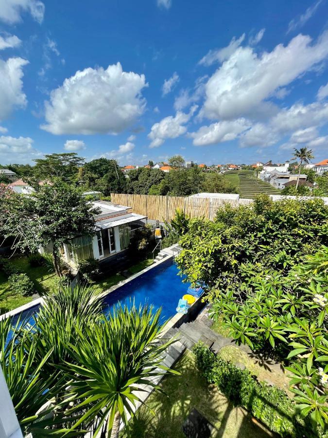 Private Suite In A Kids Friendly Big Shared Villa In Canggu ภายนอก รูปภาพ