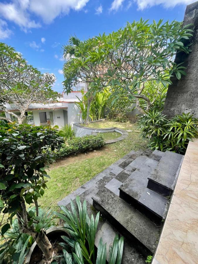Private Suite In A Kids Friendly Big Shared Villa In Canggu ภายนอก รูปภาพ