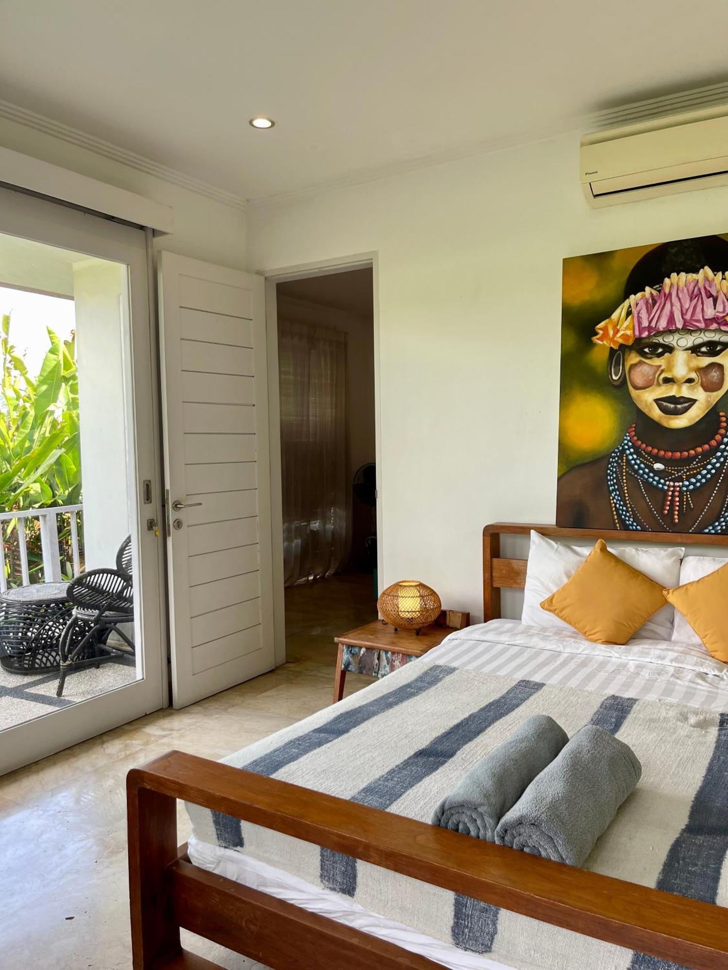 Private Suite In A Kids Friendly Big Shared Villa In Canggu ภายนอก รูปภาพ
