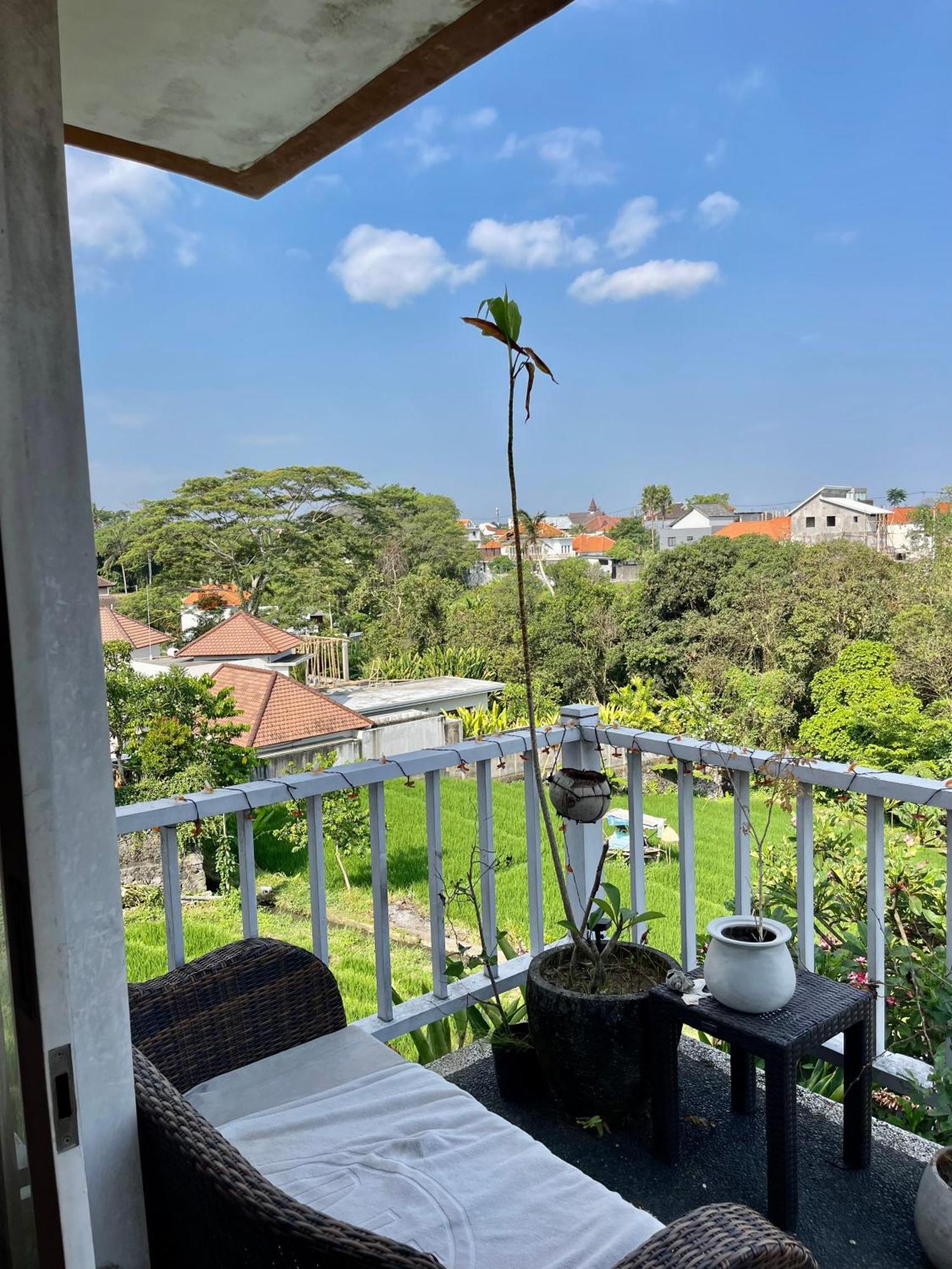 Private Suite In A Kids Friendly Big Shared Villa In Canggu ภายนอก รูปภาพ